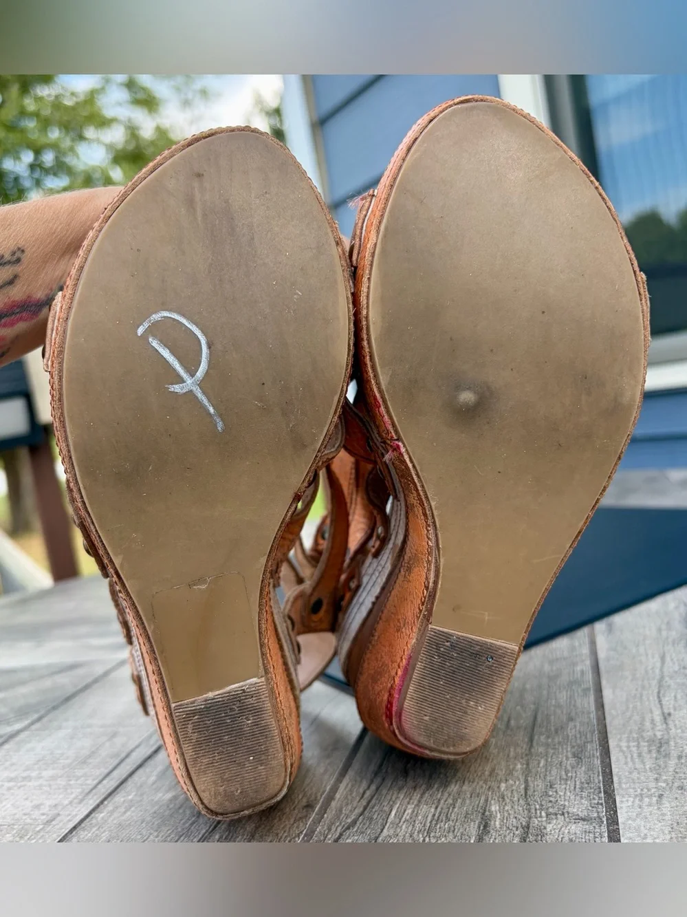 Bed Stu Juliana Sandals Sz 8.5B Strappy Wooden Platform Distressed Orange Rustic